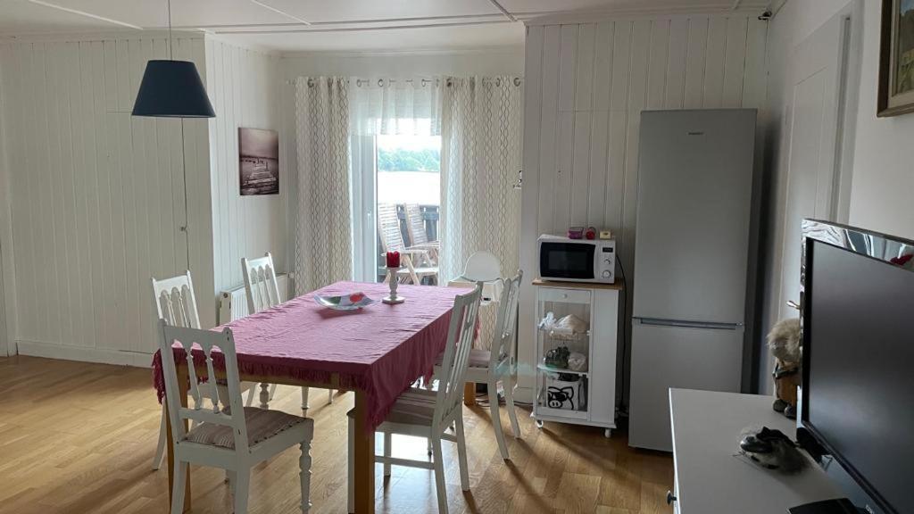 Manus Ferienwohnung Brevik  Exterior photo